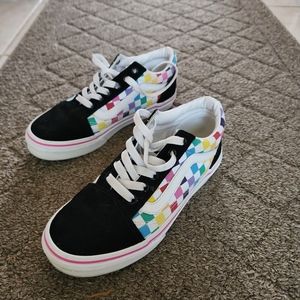 Girls sneakers